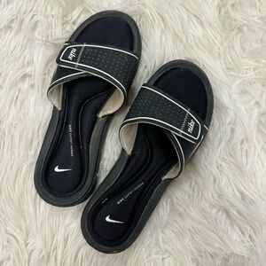 Nike Black Sport Slide Sandals